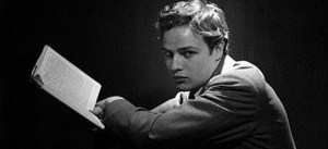 brando-reading1